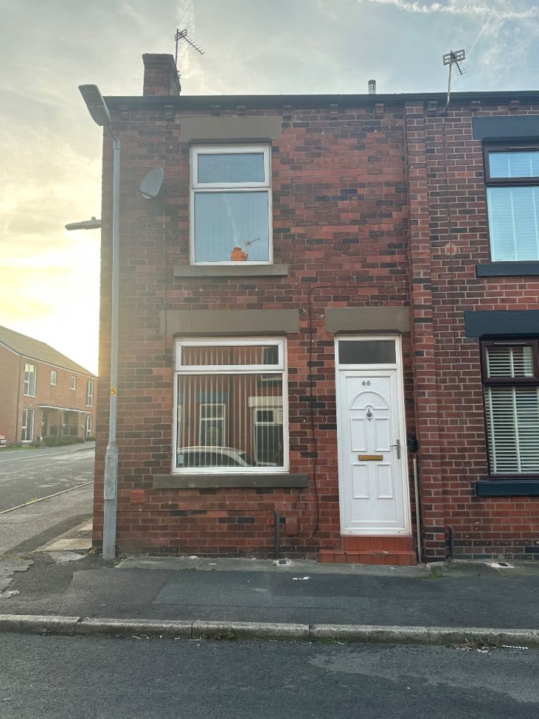 House Hobart Street in Bolton