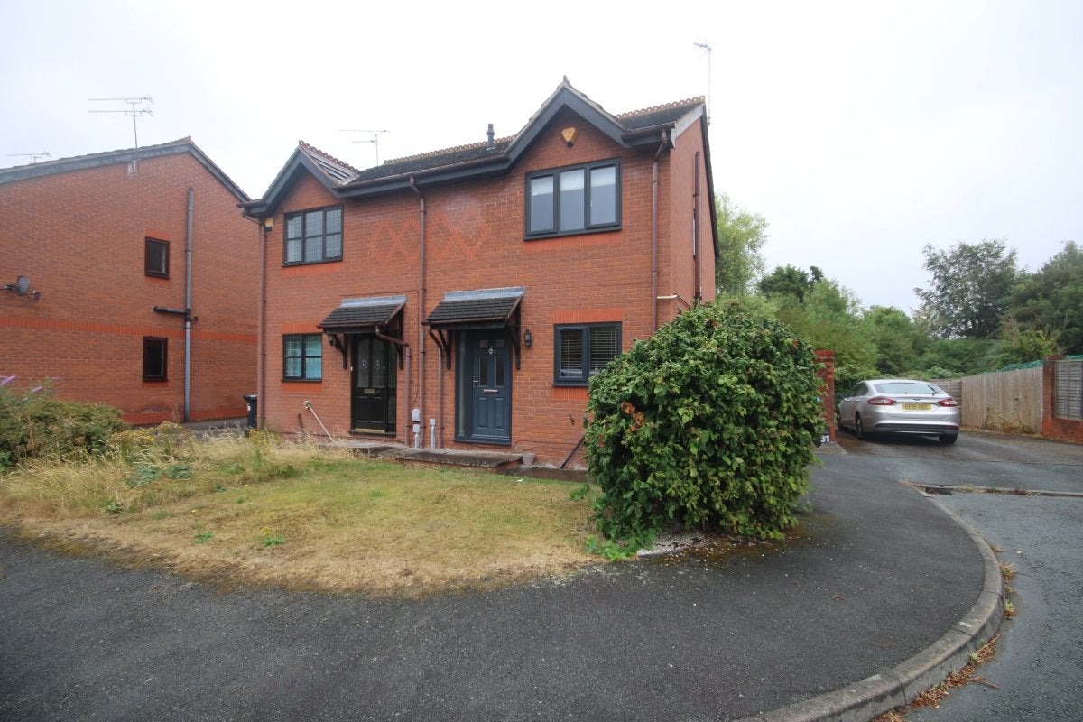 Flat Hoole Gardens in Chester