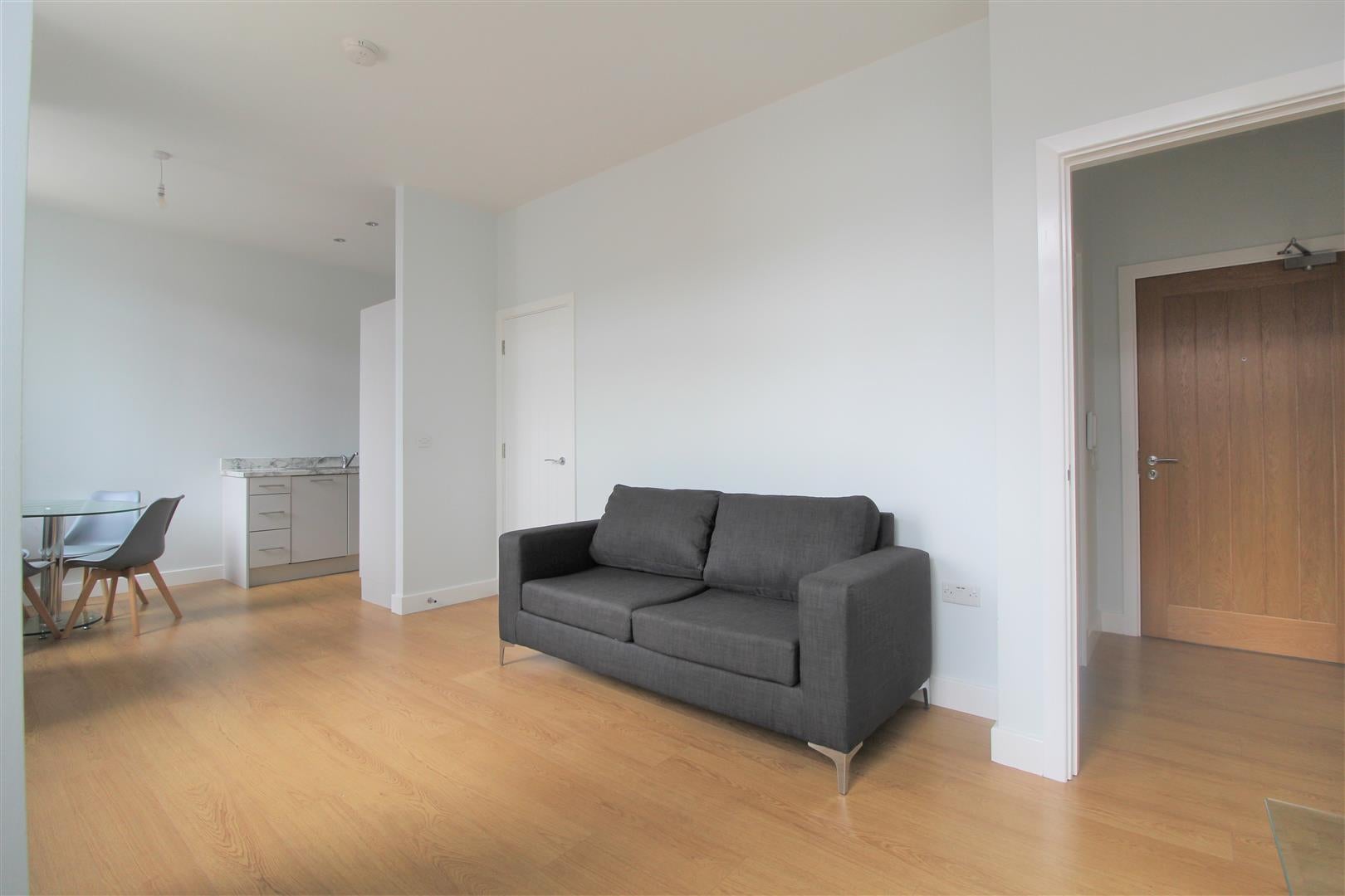 Flat Goodman Street in Leeds