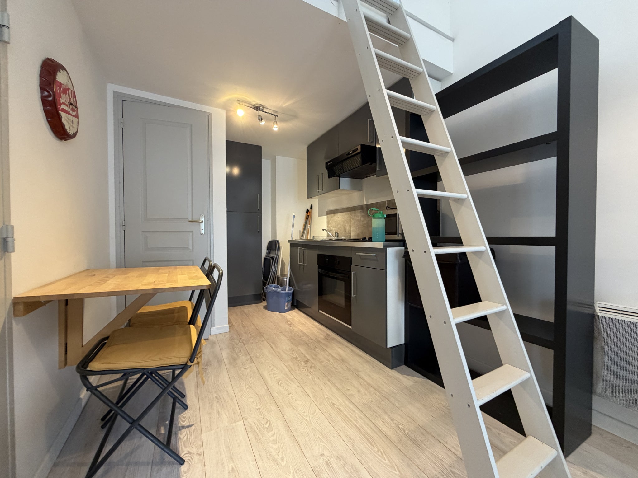 Flat Rue Robert de Luzarches in Amiens