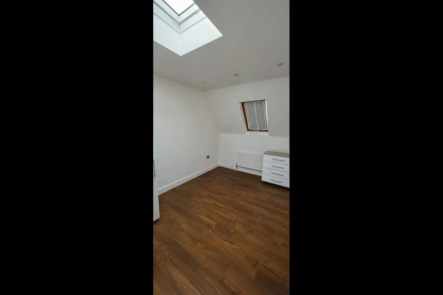 Room London Road in Greater London