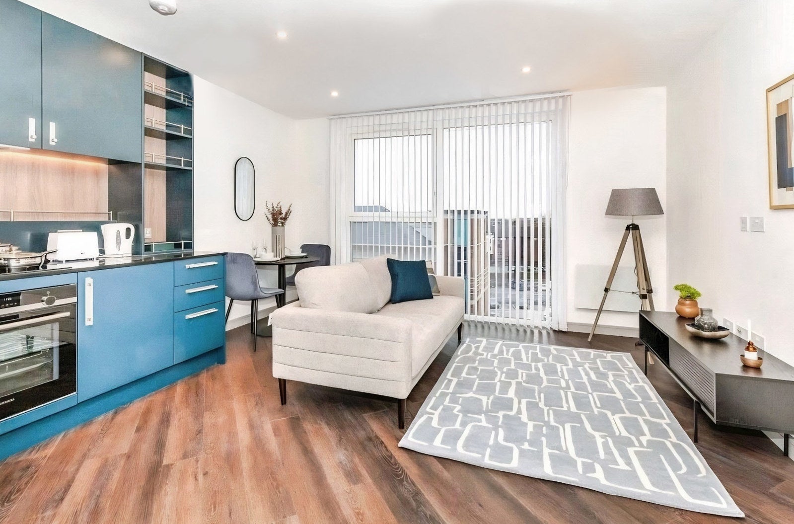 Flat London Road in Borough of Spelthorne