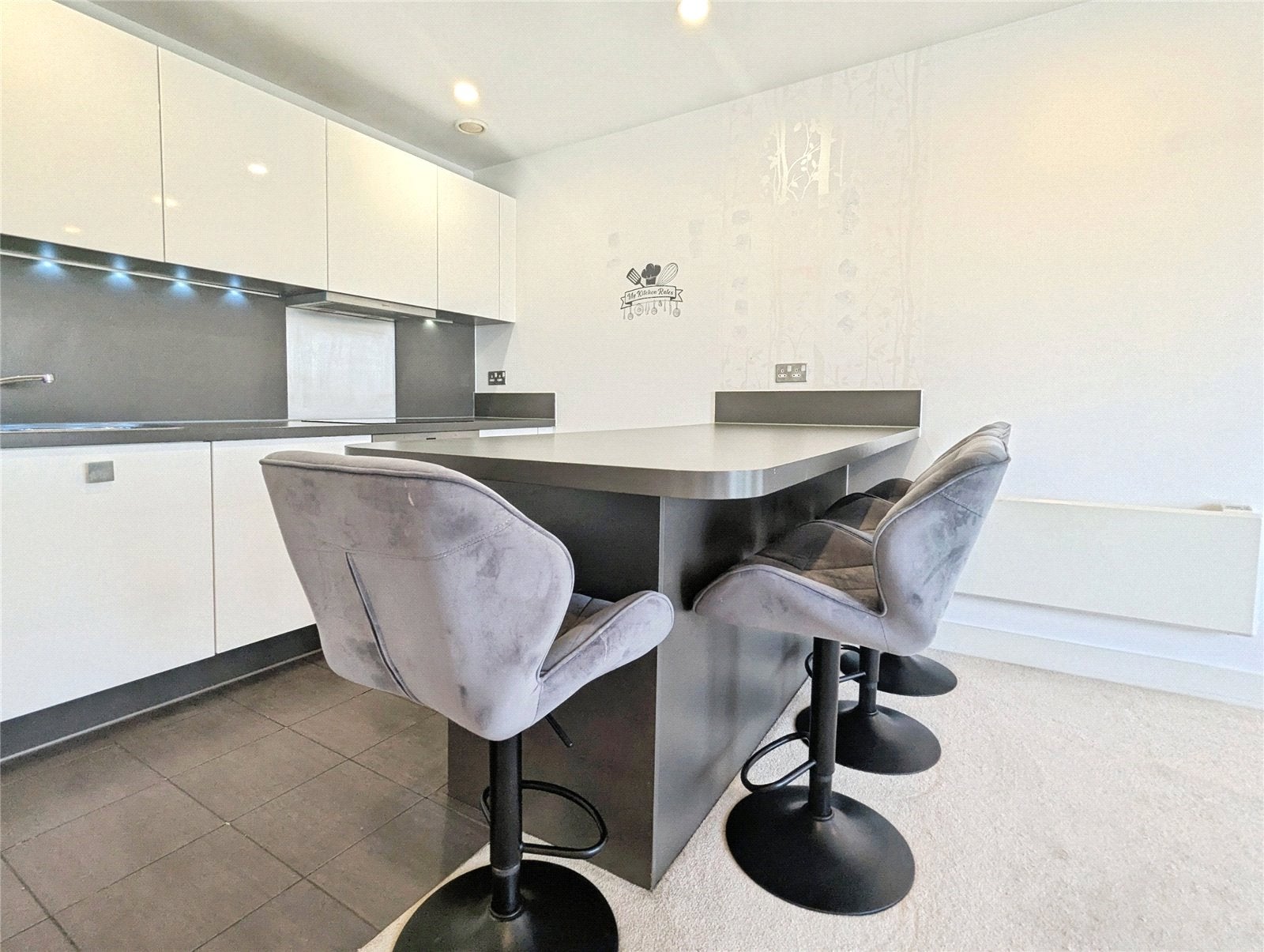Flat Rushley Way in Reading