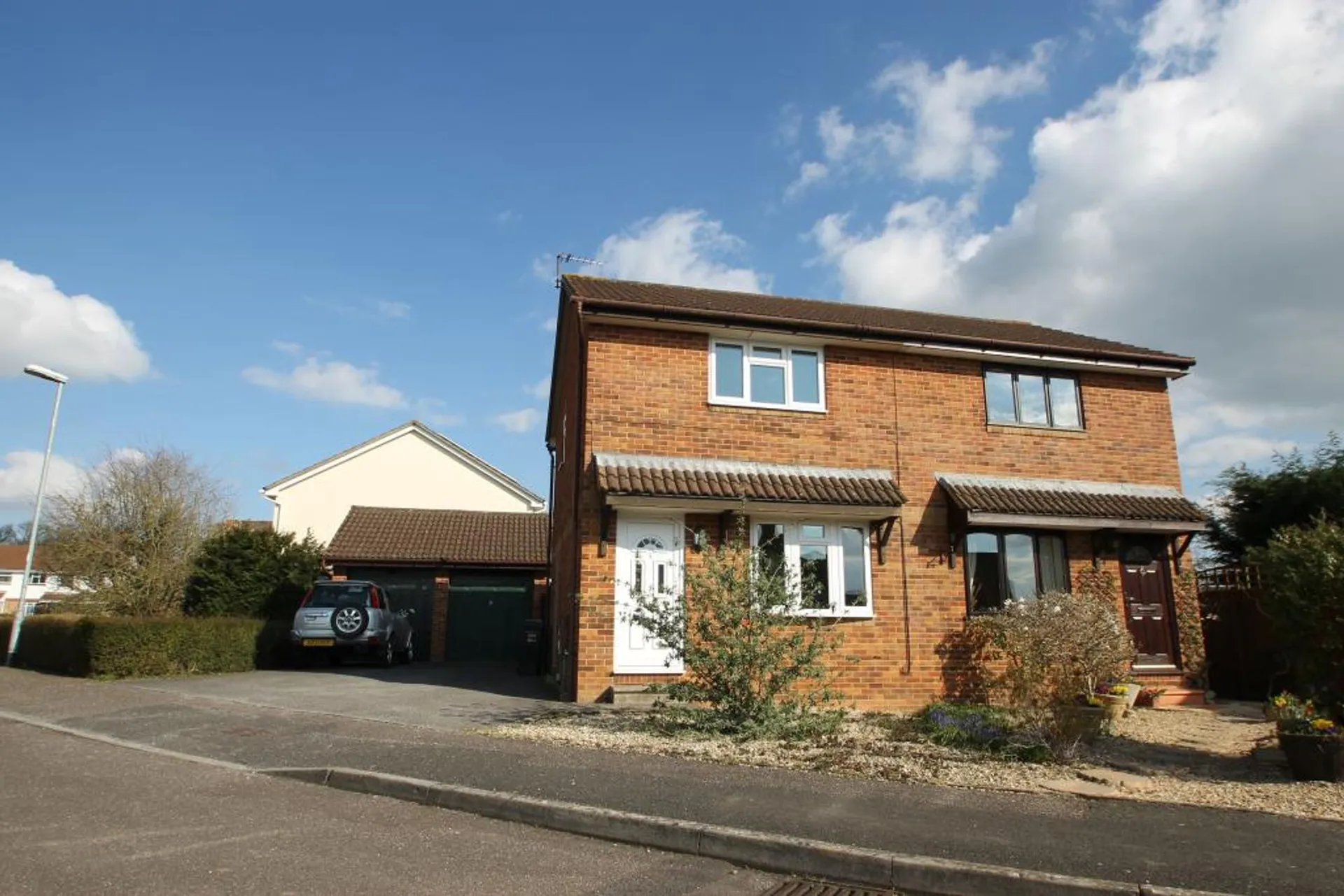 House Stembridge Way in Taunton