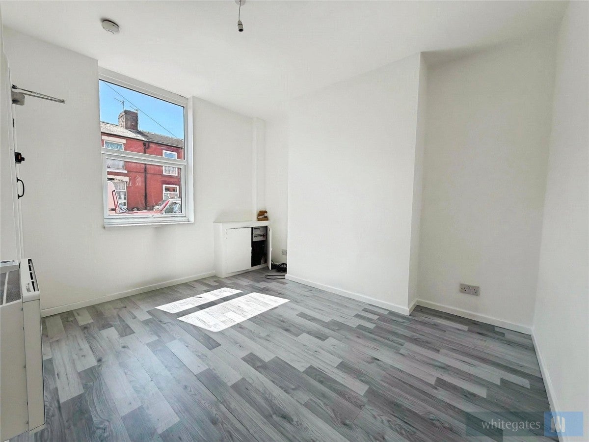 Flat Evans Street in Prescot