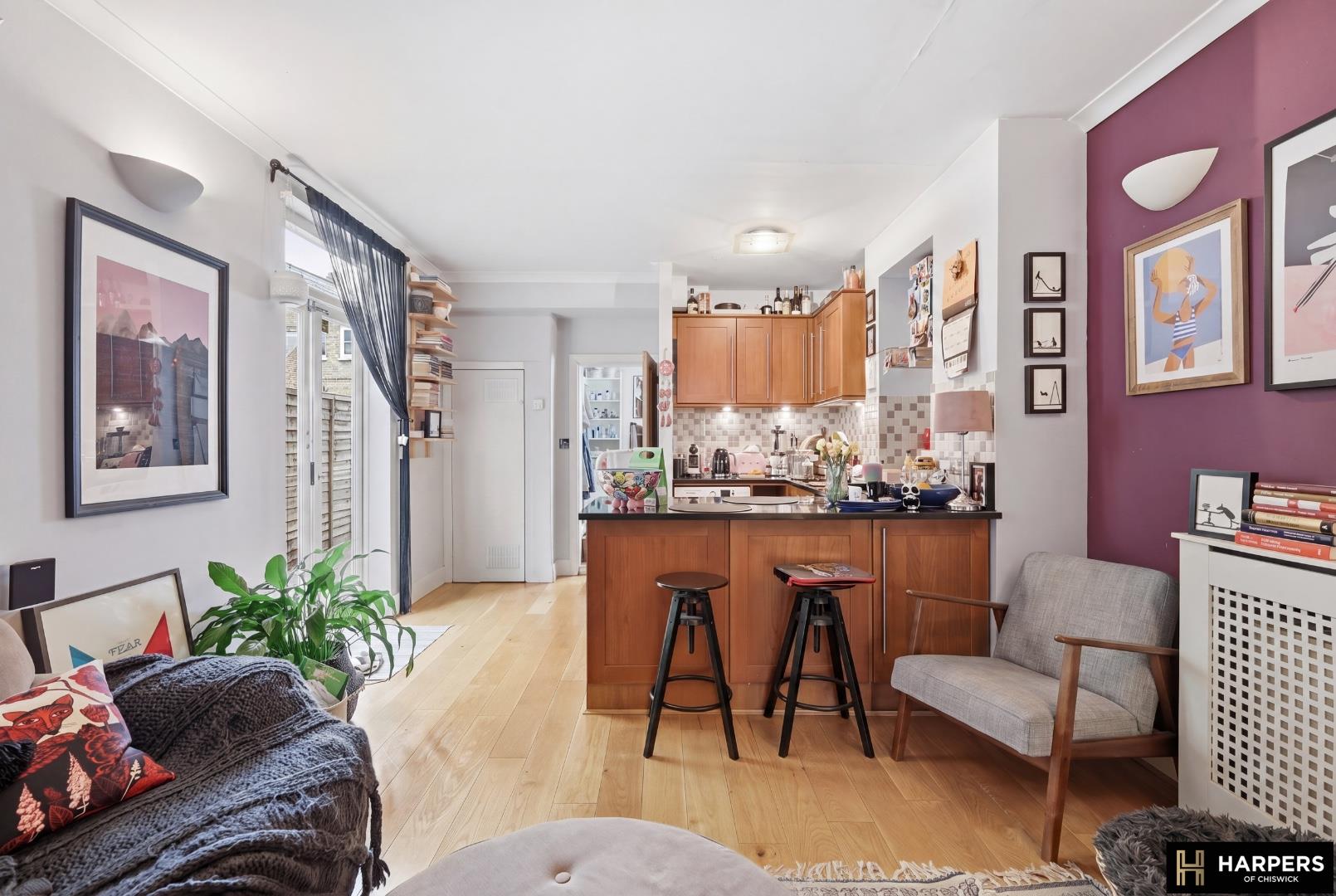 Flat Whitchurch Road in Cardiff County