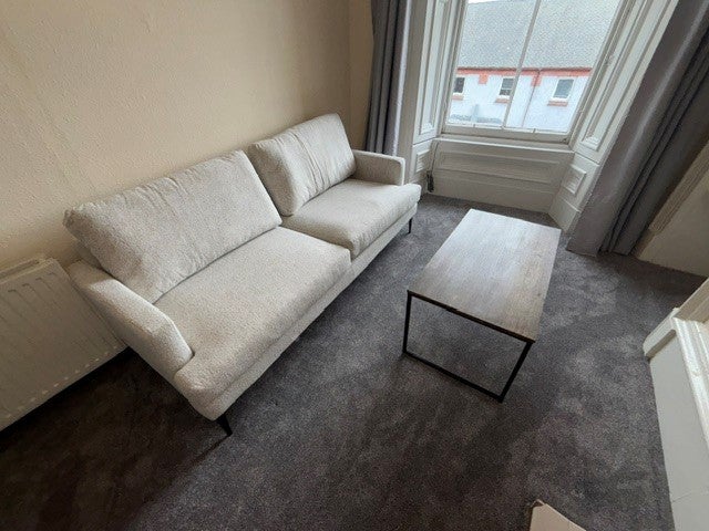 Flat Nethergate in Dundee
