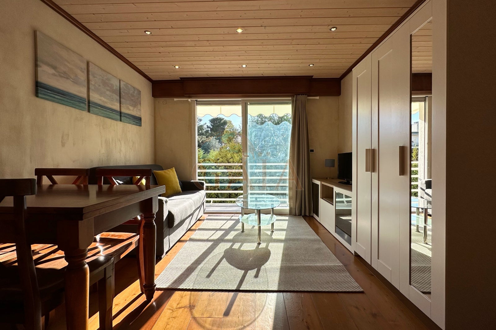 Flat Avenue de Vallauris in Cannes