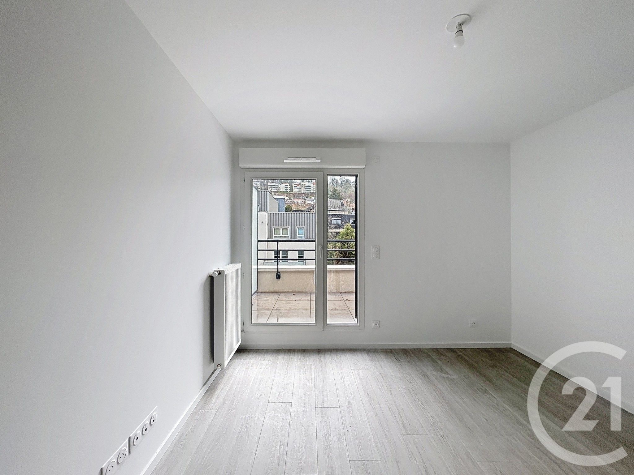 Flat Avenue du Général Leclerc in Déville-lès-Rouen
