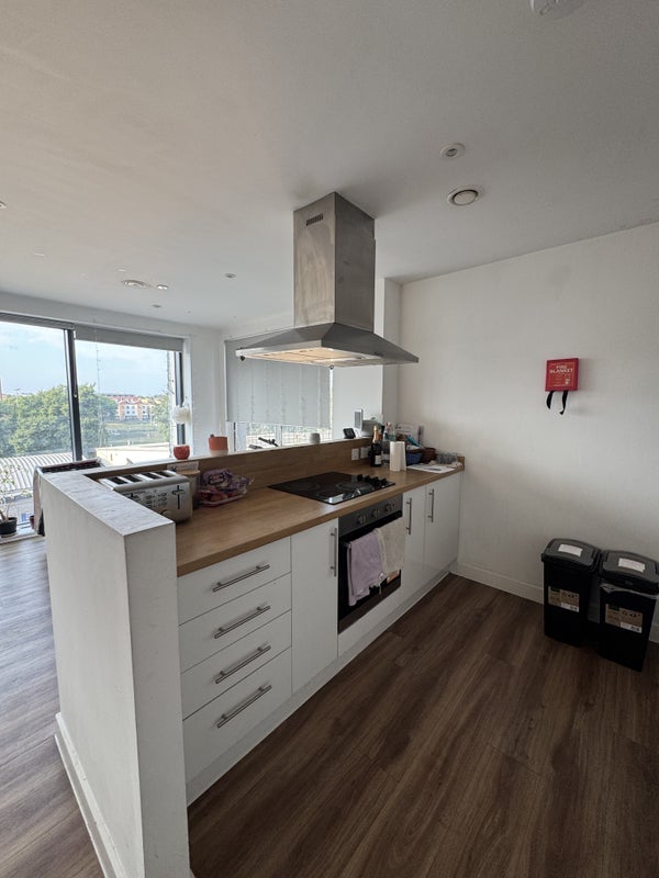 Room Clippers Quay in Salford