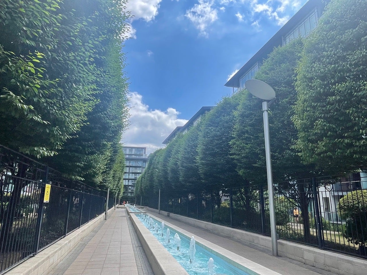 Flat Queenstown Road in Greater London