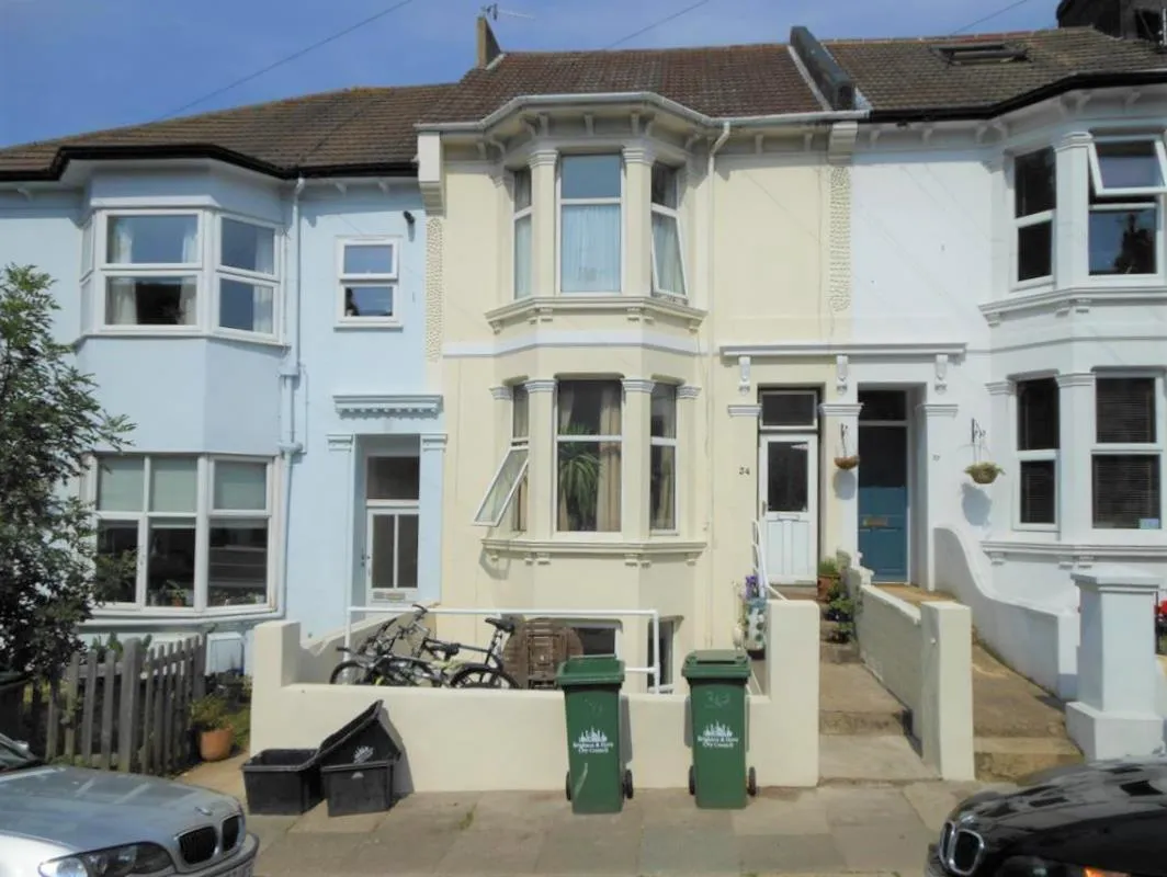 Flat Port Hall Place in Brighton