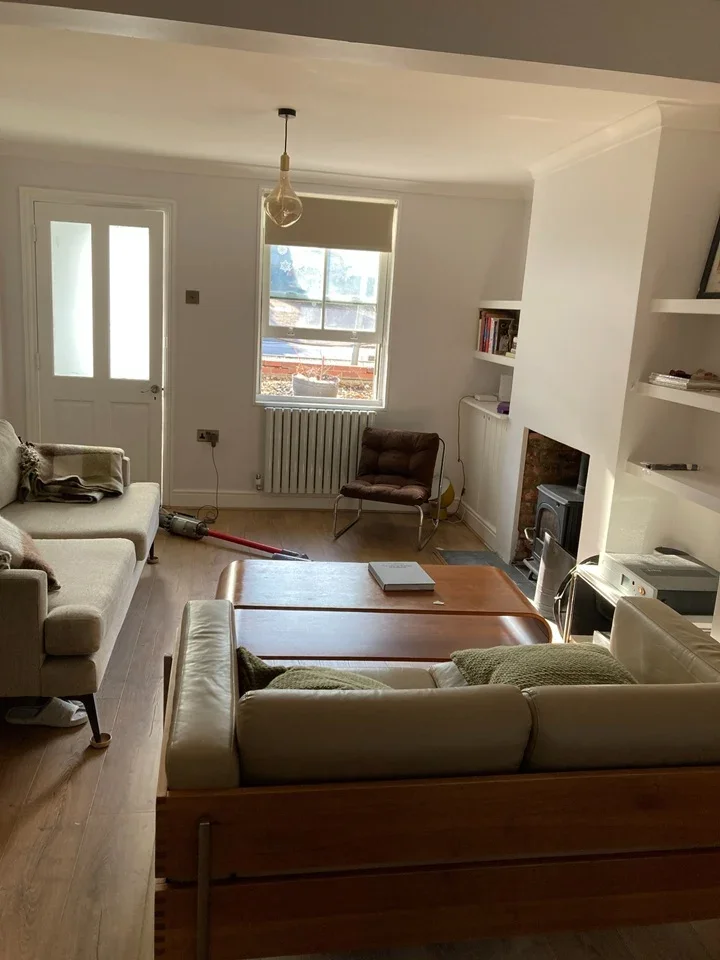 Room Harefield Road in Greater London