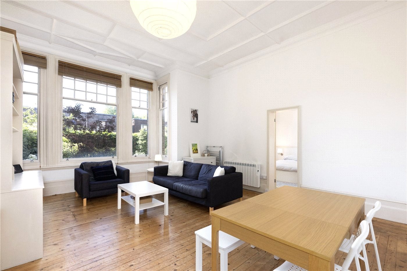 Flat Cambalt Road in Greater London