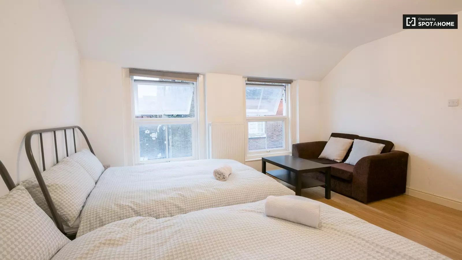 Flat Durward Street in Greater London