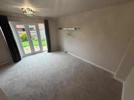 House Mentor Close in Bloxwich