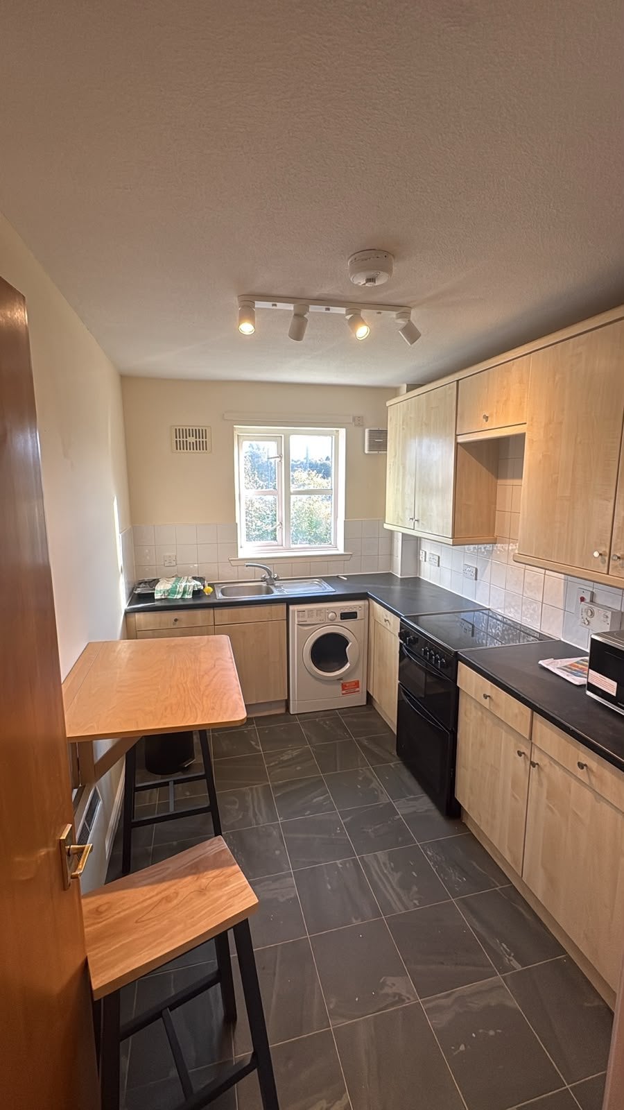Flat Balbirnie Place in City of Edinburgh