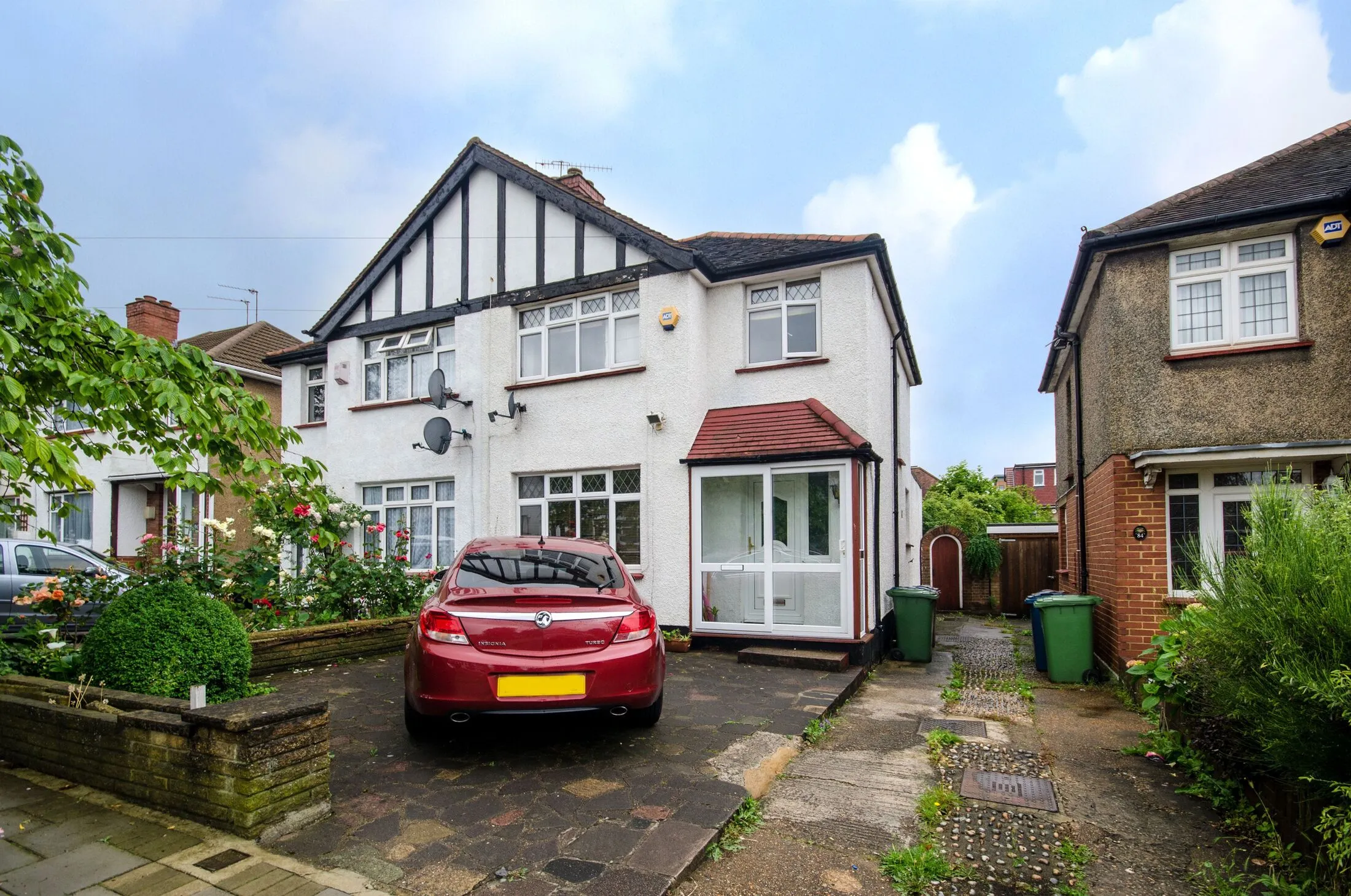 House Welbeck Road in Greater London
