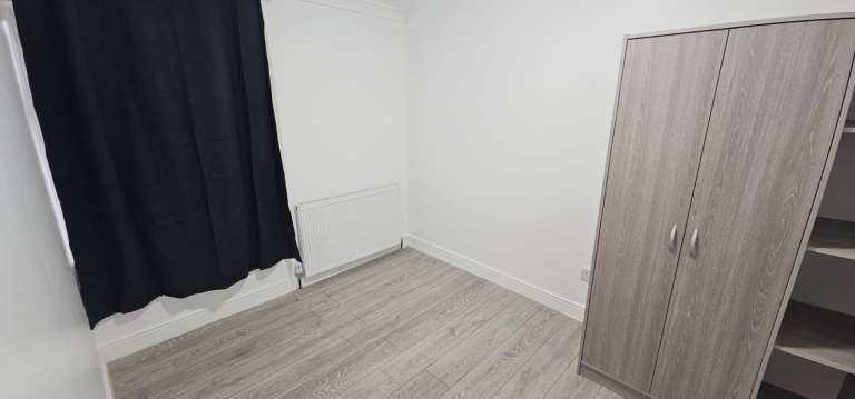 Flat Windsor Road in Greater London