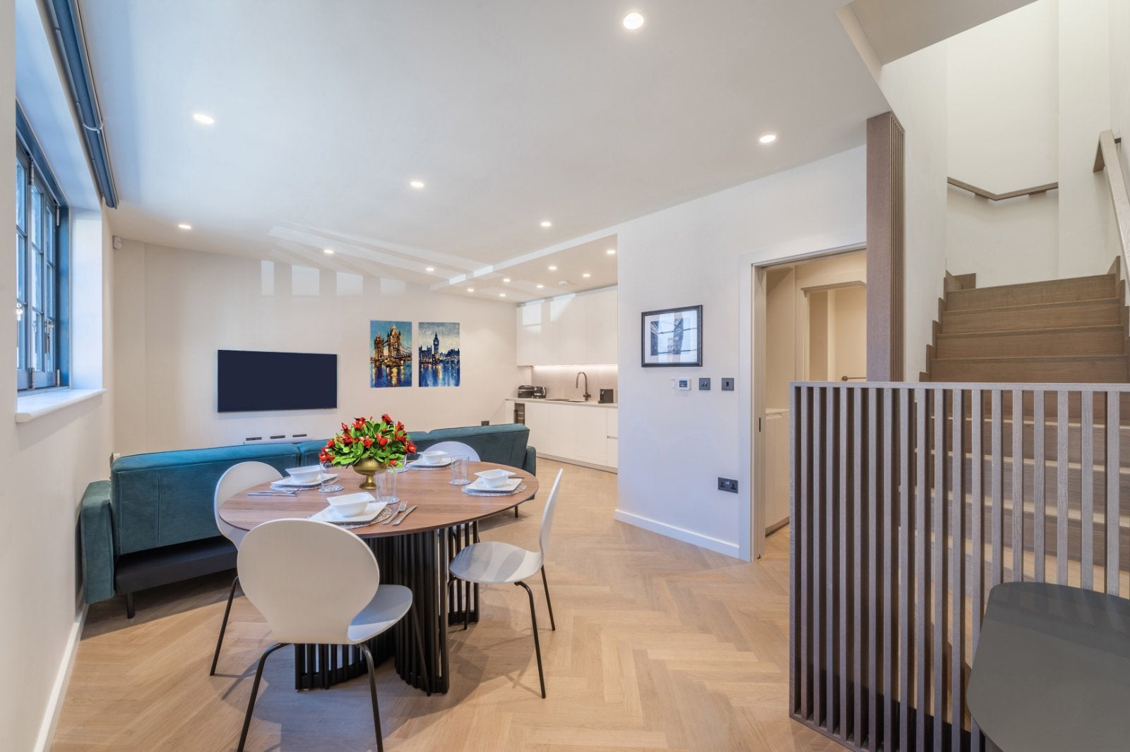 Flat Huntsworth Mews in City of Westminster