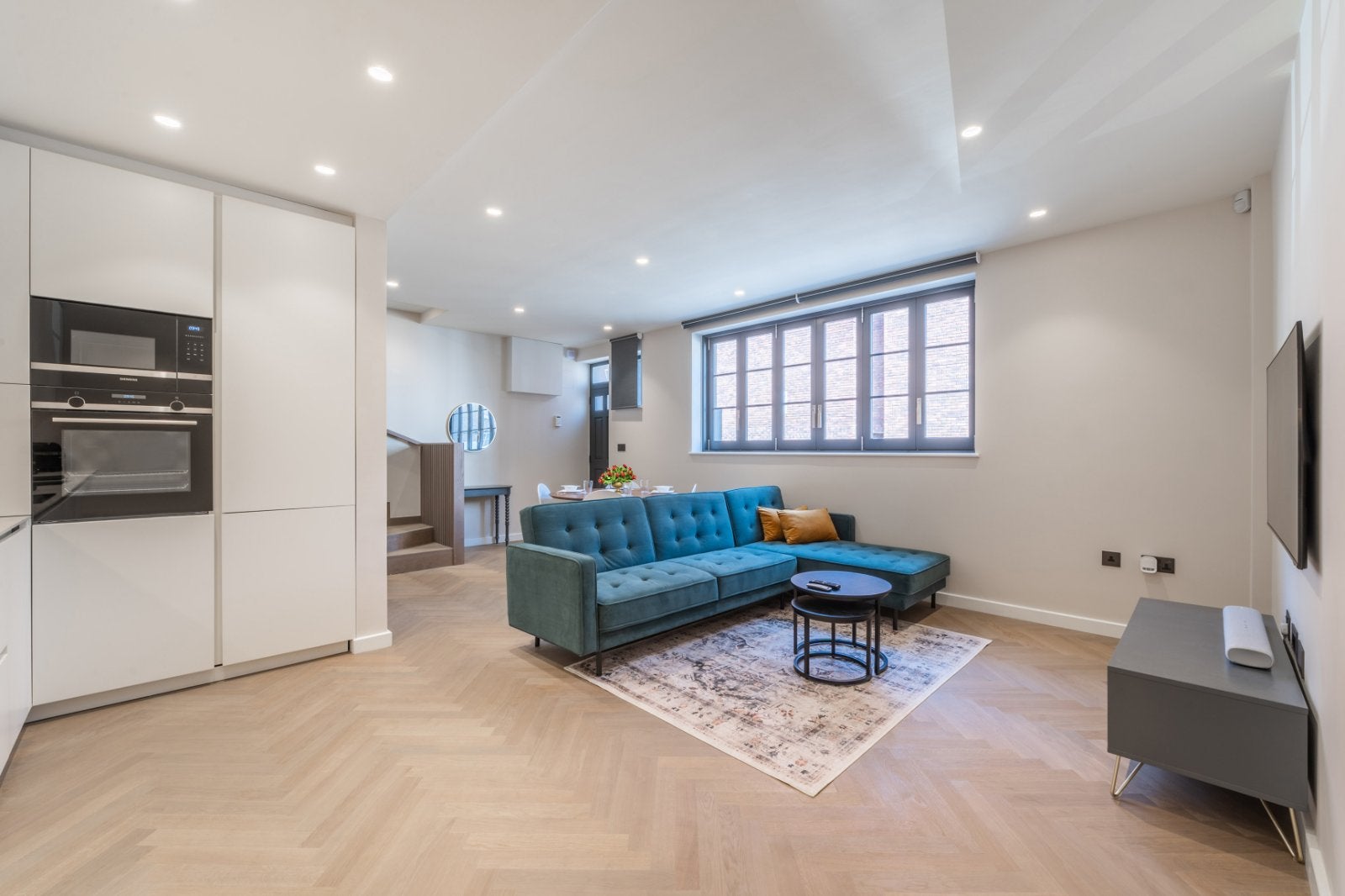 Flat Huntsworth Mews in City of Westminster