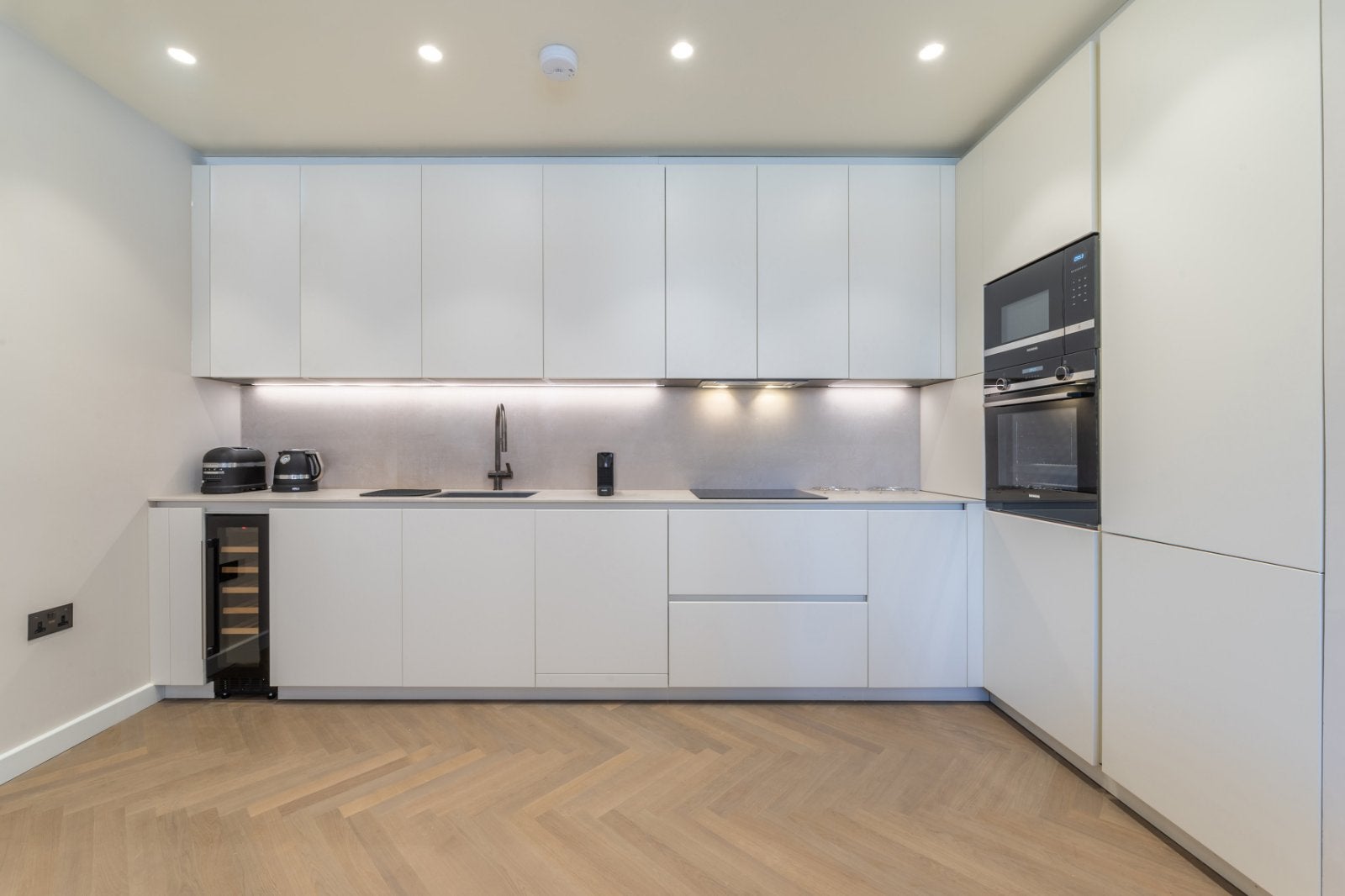 Flat Huntsworth Mews in City of Westminster