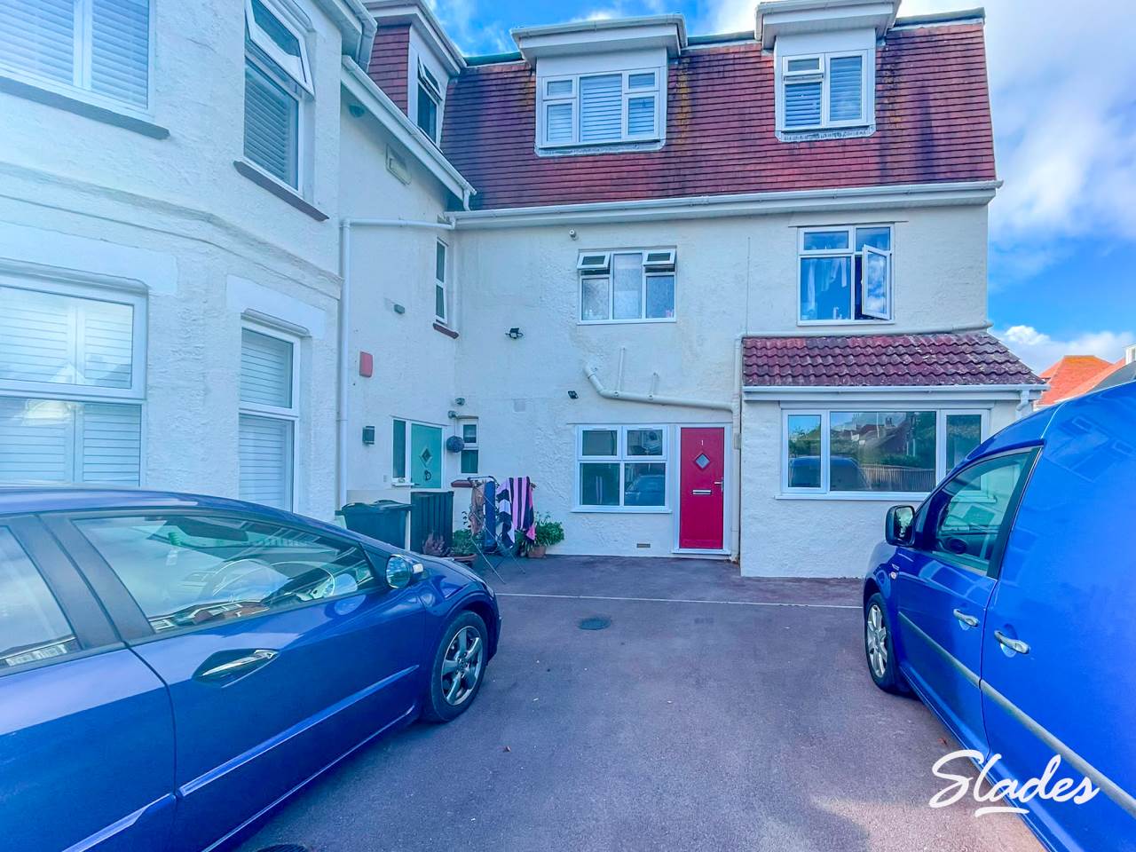 Flat Bracken Road in Bournemouth