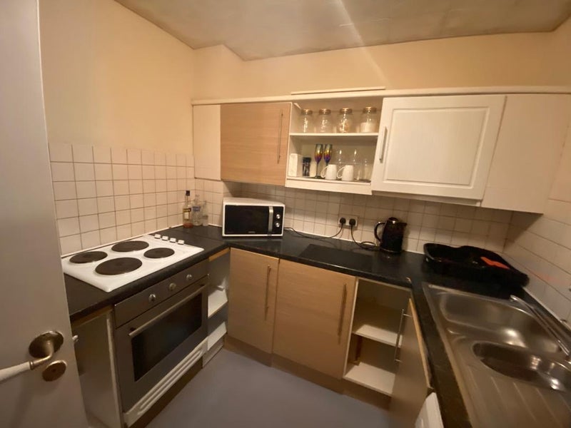 Room Eastgate Close in Greater London