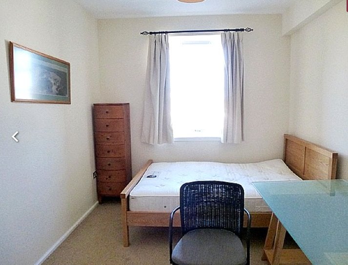 Flat Breadalbane Street in City of Edinburgh