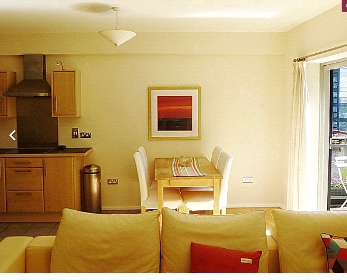 Flat Breadalbane Street in City of Edinburgh