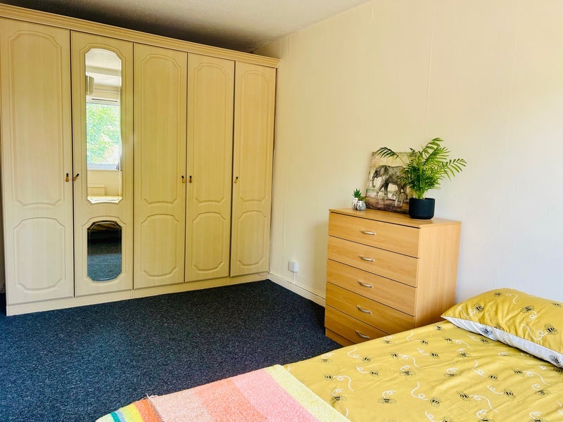 House Gawsworth Close in Greater London