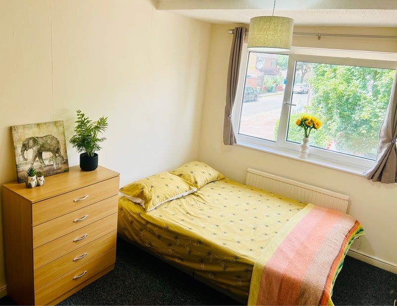 House Gawsworth Close in Greater London
