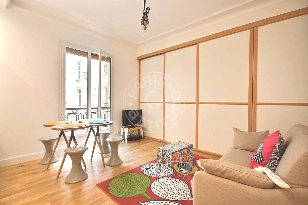 Appartement Rue d'Alençon à Paris