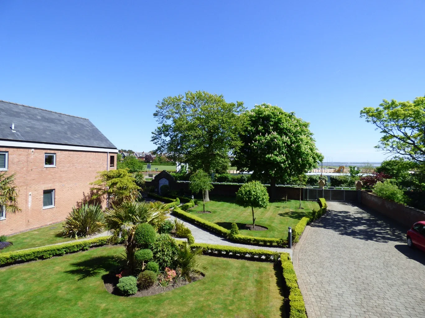 Flat Clifton Drive in Borough of Fylde
