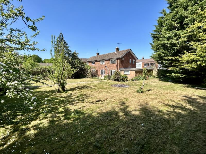 House Little Platt in Guildford