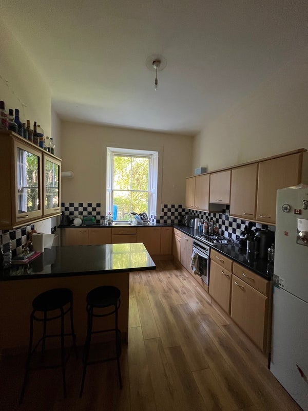 Room Warrender Park Road in City of Edinburgh