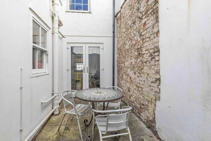 House Millfield Cottages in Brighton