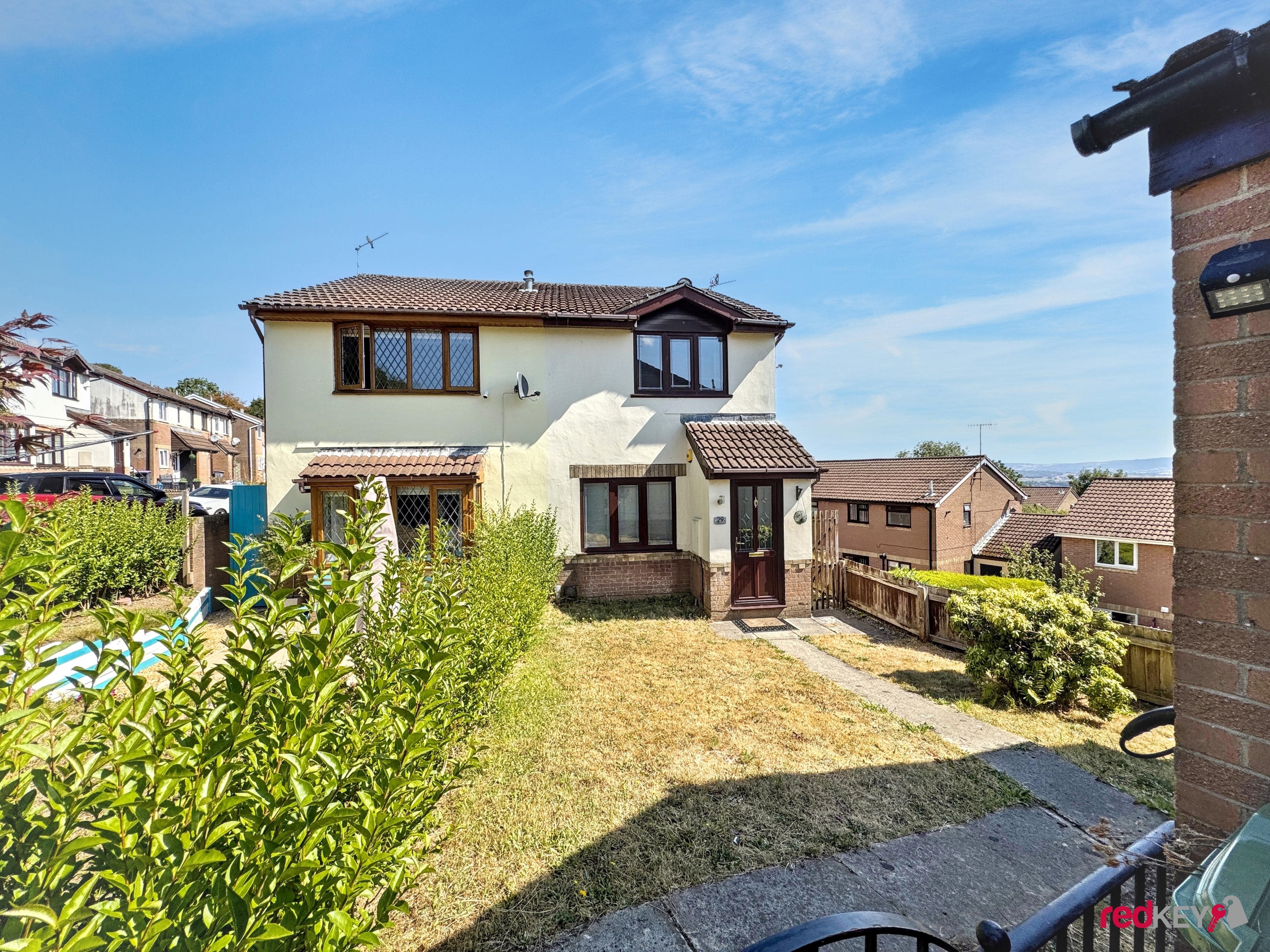 House Oaklands View in Cwmbrân
