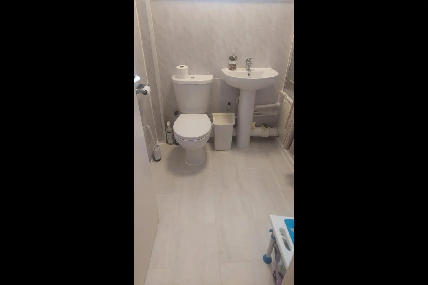 Room Glengall Grove in Greater London