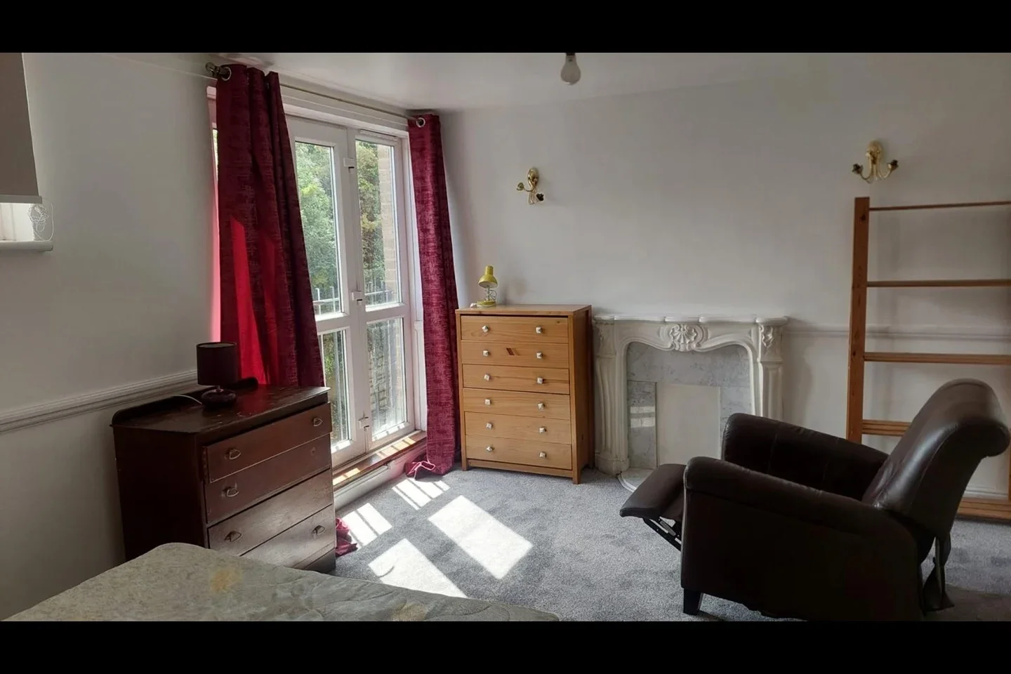 Room Glengall Grove in Greater London