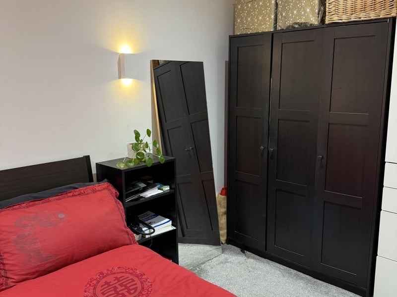 Room Rectory Gardens in Greater London