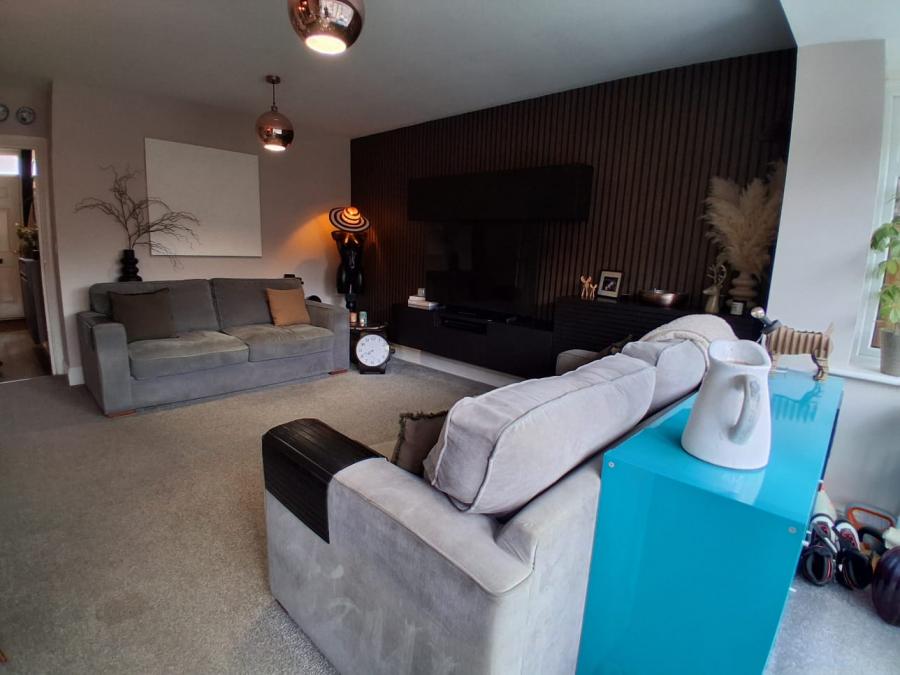 House Kirstall Close in Lincoln