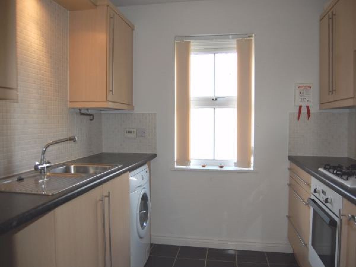 Flat Disraeli Crescent in Erewash