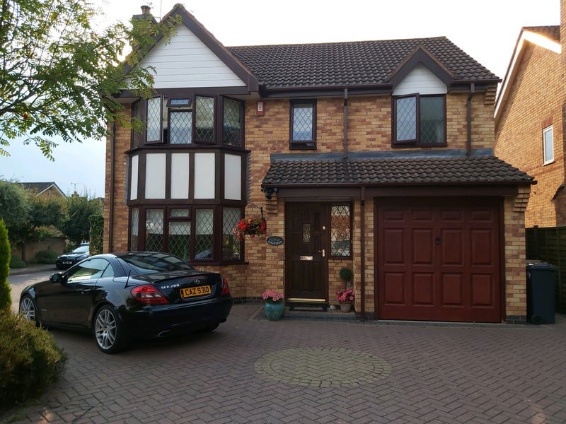 Room Brobury Croft in Metropolitan Borough of Solihull
