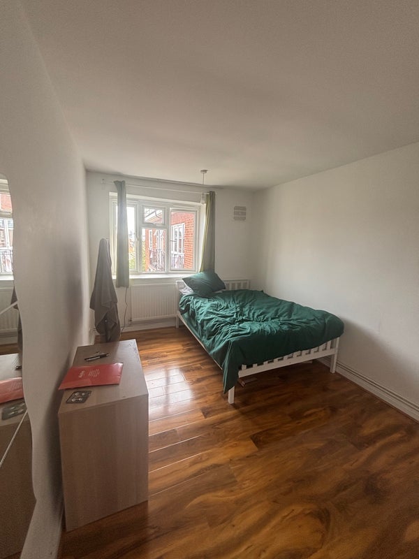 Room Clissold Crescent in Greater London