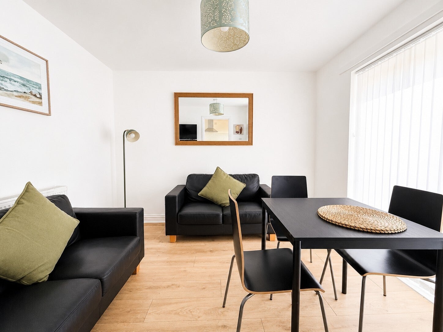 Room Rantree Fold in Basildon