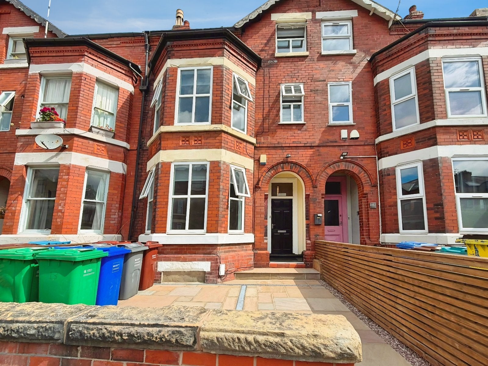 Room Goulden Road in Manchester