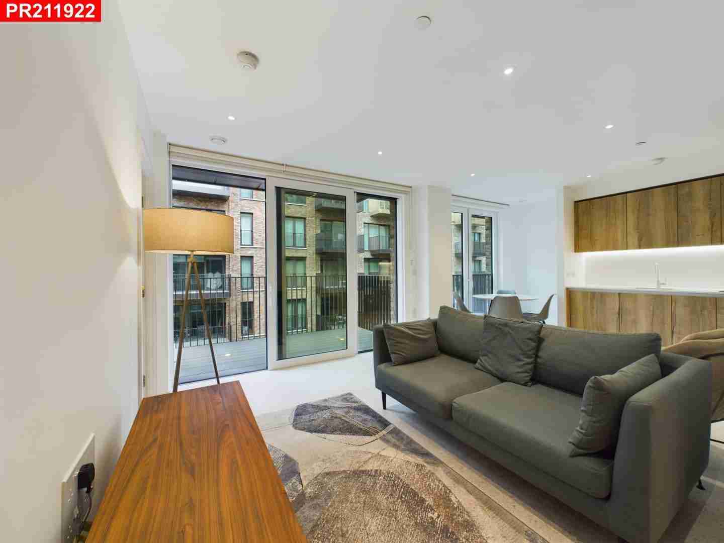 House Cendal Crescent in Greater London