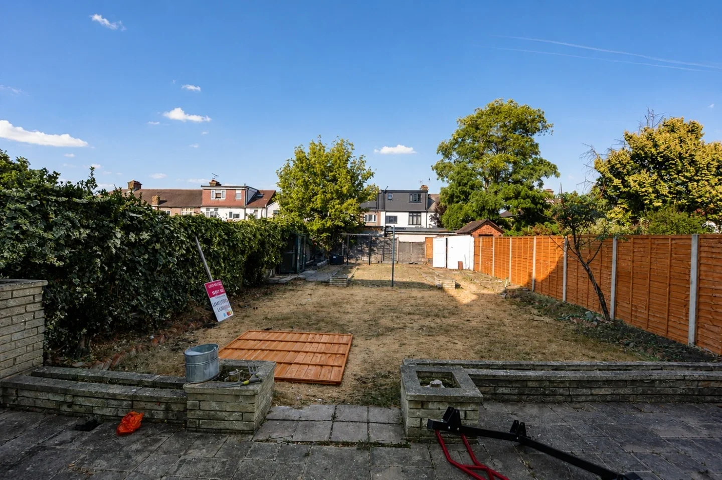 House Upney Lane in Greater London