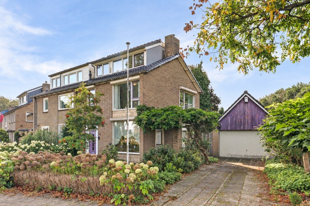 Huis Middelberglaan 2 in Ede